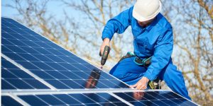 Installation Maintenance Panneaux Solaires Photovoltaïques à Saint-Maugan